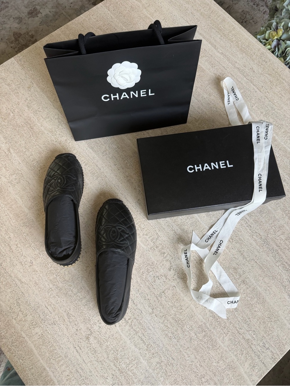 CHANEL Black Quilted Leather Espadrille Flats with CC Logo - Picture 14 of 16